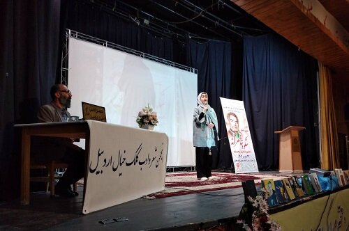 عصر شعر «شکوه شاعرانه» در اردبیل برگزار شد