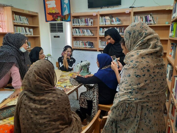 «کارآفرینی» کلیدواژه کتابخانه شد/ سالنهای مطالعه میزبان تبادل اطلاعات زنان روستا