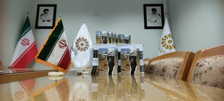 بازدید مدیرکل کتابخانه های عمومی استان قم از کتابخانه های ندامتگاه مرکزی قم