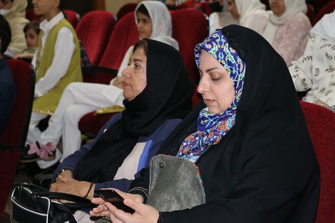 اختتامیه کارگاه های تابستانی کتابخوانی در البرز