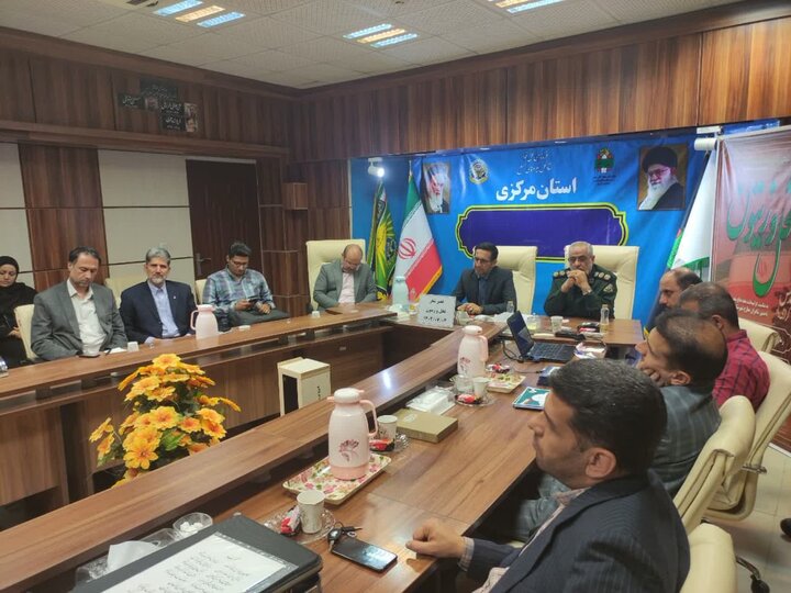 عصر شعر دفاع مقدس و مقاومت «نخل و زیتون» در اراک برگزار شد