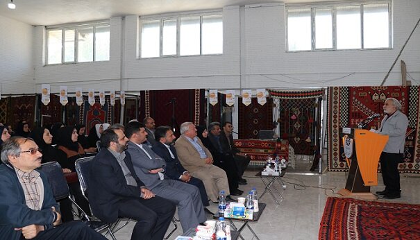 «تسهیلگری» و «آموزش»، وظیفه و برنامه نهاد کتابخانهها برای ایجاد کسبوکارهای کوچک است