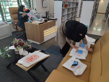 در چهارمین روز از هفته فرهنگی شهر تهران دوچرخه سواران تهرانی پیک کتاب شدند