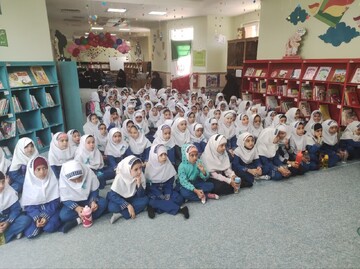 ویژه برنامه هفته کودک در کتابخانه عمومی شهدای نوبهار 