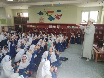 ویژه برنامه هفته کودک در کتابخانه عمومی شهدای نوبهار 