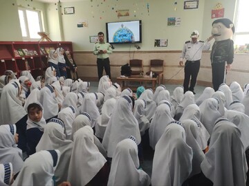 ویژه برنامه هفته کودک در کتابخانه عمومی شهدای نوبهار 