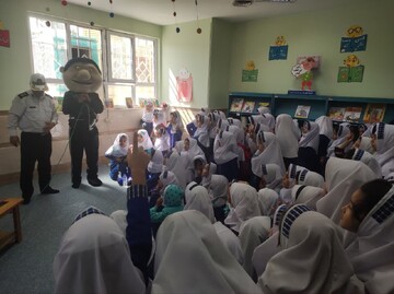 ویژه برنامه هفته کودک در کتابخانه عمومی شهدای نوبهار 