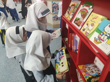 ویژه برنامه هفته کودک در کتابخانه عمومی شهدای نوبهار 