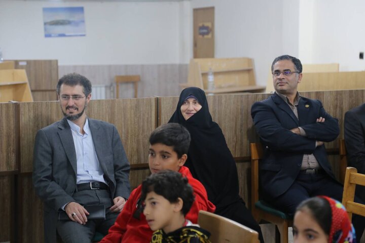 جشن بزرگ بچّههای مهر به مناسبت هفتهی ملّی کودک برگزار شد