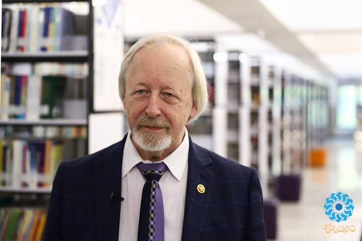 میزبانی نهاد از ۵ چهره کتابخانهای از ۳ قاره