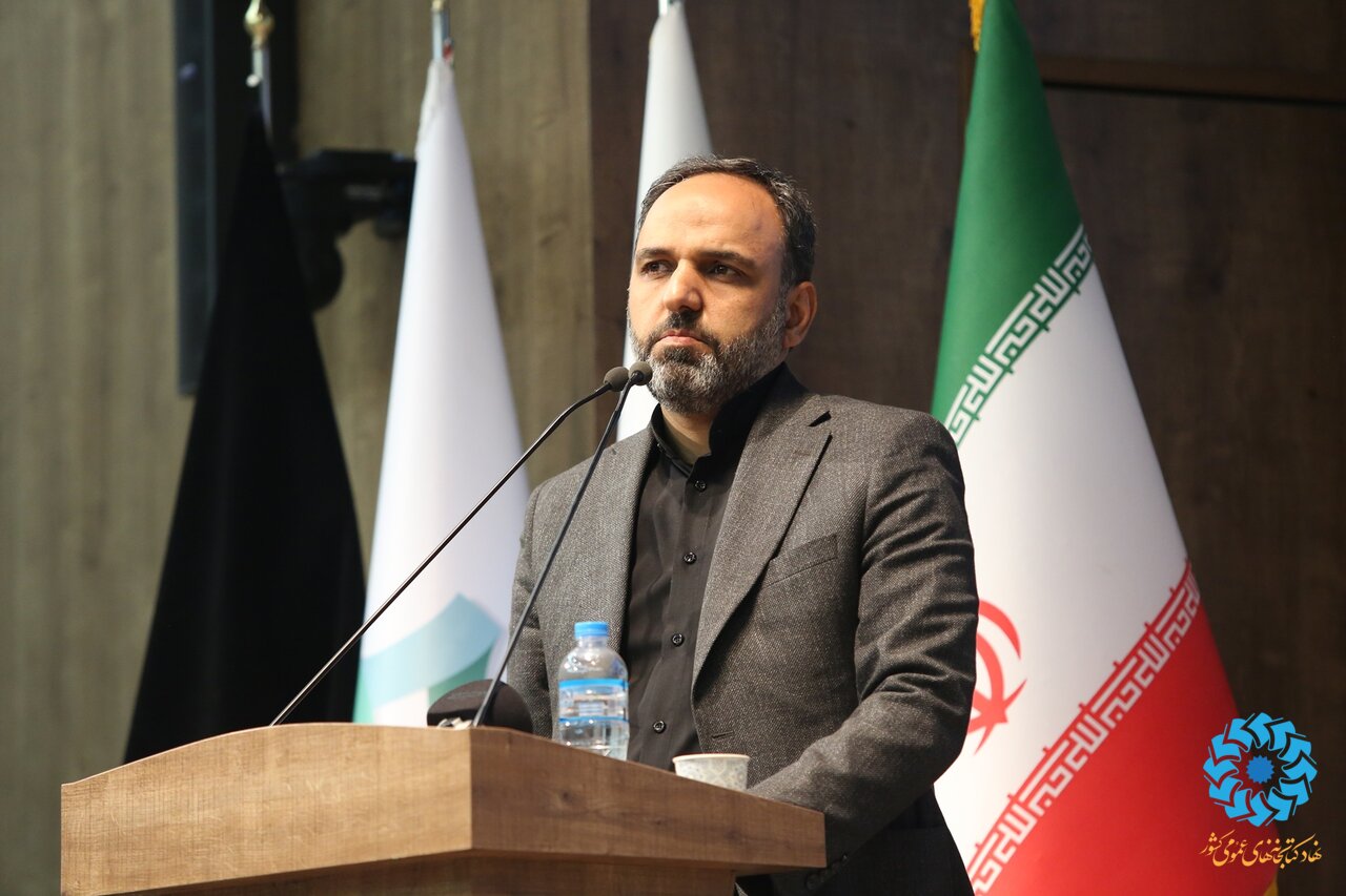 فرشاد مهدی پور