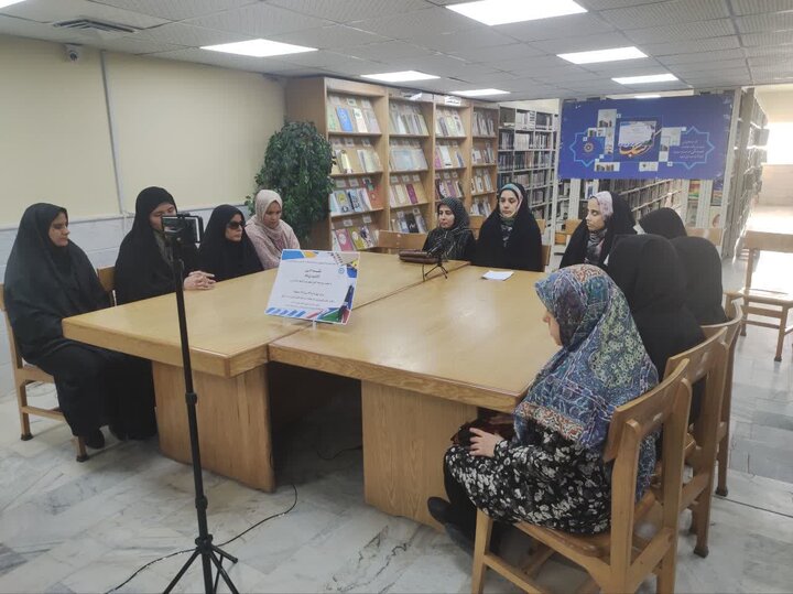 نقش مهم کانون های ادبی در با هم خواندن و درک بیشتر از کتاب