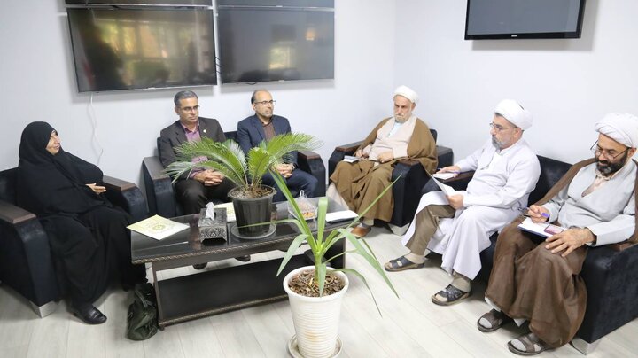 دیدار مدیران کل کتابخانه های عمومی و اوقاف و امور خیریّهی استان مازندران