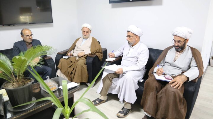 دیدار مدیران کل کتابخانه های عمومی و اوقاف و امور خیریّهی استان مازندران