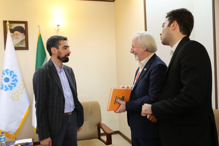 ظرفیت ایران و روسیه برای گسترش تعاملات فرهنگی و همکاریهای کتابخانهای