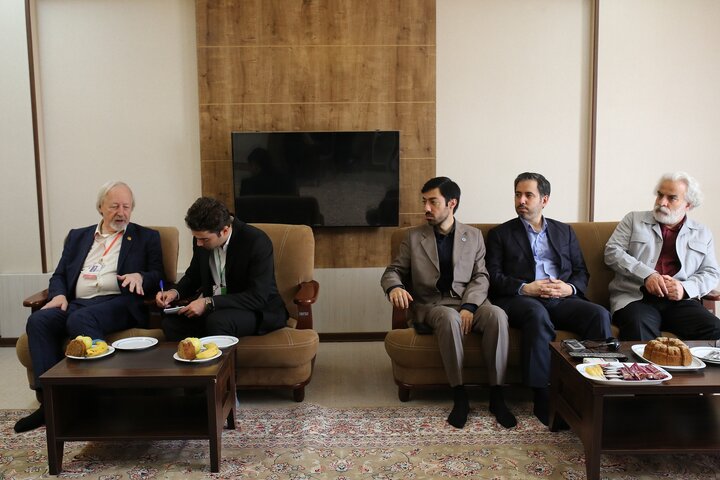 ظرفیت ایران و روسیه برای گسترش تعاملات فرهنگی و همکاریهای کتابخانهای