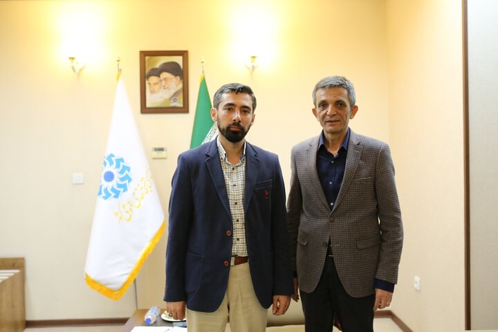 فعالیتهای کتابخانههای روستایی ایران حیرتبرانگیز است