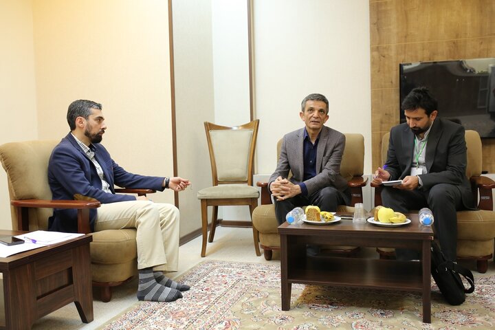 فعالیتهای کتابخانههای روستایی ایران حیرتبرانگیز است