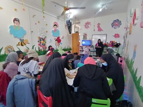 توجه به کسب و کارهای کوچک در کتابخانه باعث ایجاد شغلهای متنوعی در روستا شد