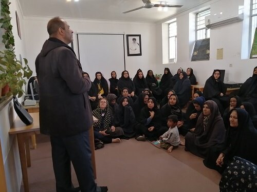 توجه به کسب و کارهای کوچک در کتابخانه باعث ایجاد شغلهای متنوعی در روستا شد