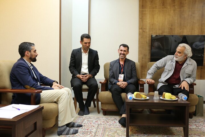 قدمت برخی از نسخههای خطی ایران بیش از عمر کشور برزیل است