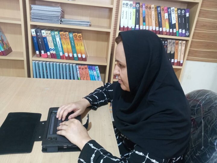 آغاز تجهیز ۴۰ بخش نابینایان کتابخانهها به دستگاه برجستهنگار هوشمند با کتابخانه شهید بهشتی برازجان