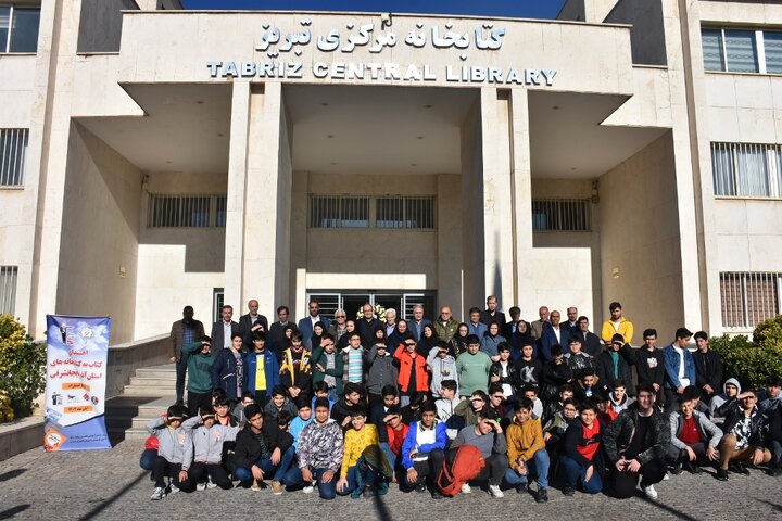 اهدای بیش از ۱۲ هزار و پانصد نسخه کتاب به ۱۱۵ کتابخانه عمومی آذربایجان شرقی