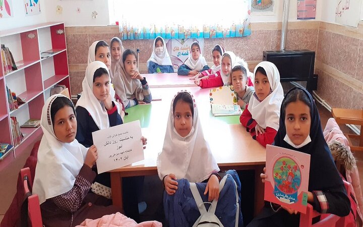 لزوم نهادینه شدن فرهنگ مطالعه با استفاده از شیوههای نو و خلاقانه