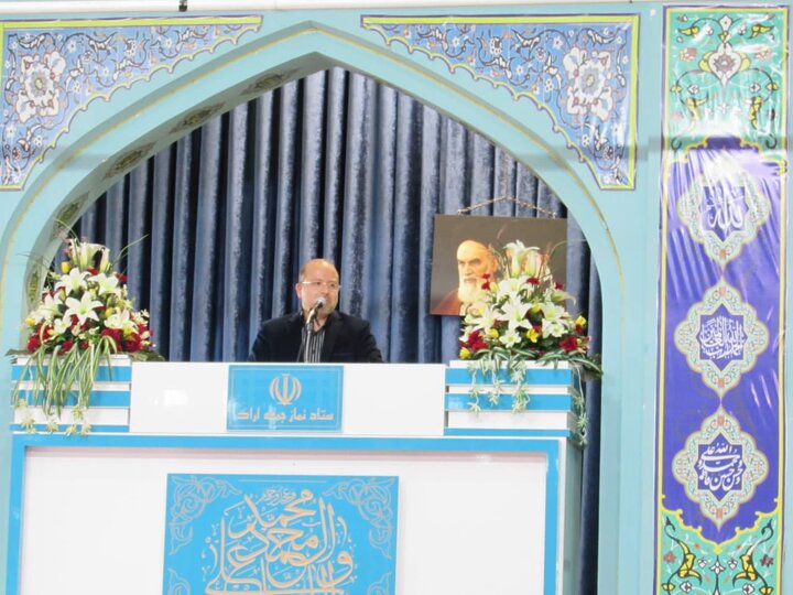 لزوم همدلی مسئولان استان جهت تکمیل پروژه کتابخانه مرکزی اراک