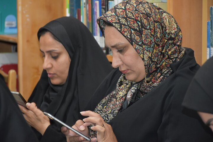 برگزاری ۱۷۰۰ برنامه ترویج کتابخوانی در فارس در هفته کتاب/ توسعه کتابخانههای عمومی شیراز با همکاری شهرداری