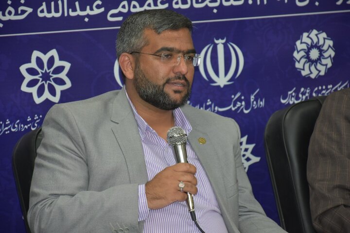 برگزاری ۱۷۰۰ برنامه ترویج کتابخوانی در فارس در هفته کتاب/ توسعه کتابخانههای عمومی شیراز با همکاری شهرداری