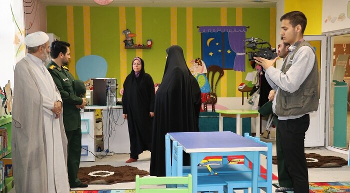 استدلالهای قوی و درک عمیق از مسائل روز ، مستلزم مطالعه اثربخش است