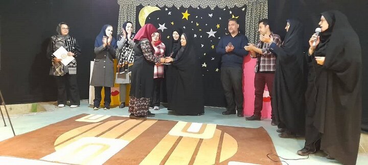 دومین جشنواره قصهگویی «شوغاتیه» در دلیجان برگزار شد