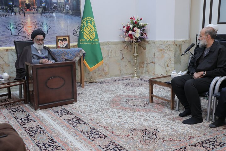 نقش کتاب و کتابخوانی نقش در شکلگیری فرهنگ مقاومت