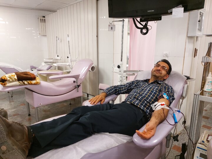 کتابداران و کارکنان کتابخانههای عمومی آذربایجانغربی به پویش «کتابخون» پیوستند