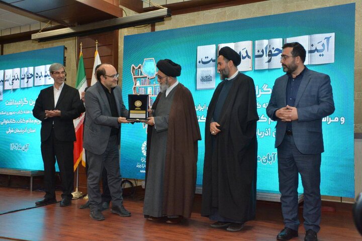 وابستگی غنای فرهنگی جامعه به عزم و تلاش نهاد در ترویج فرهنگ مطالعه