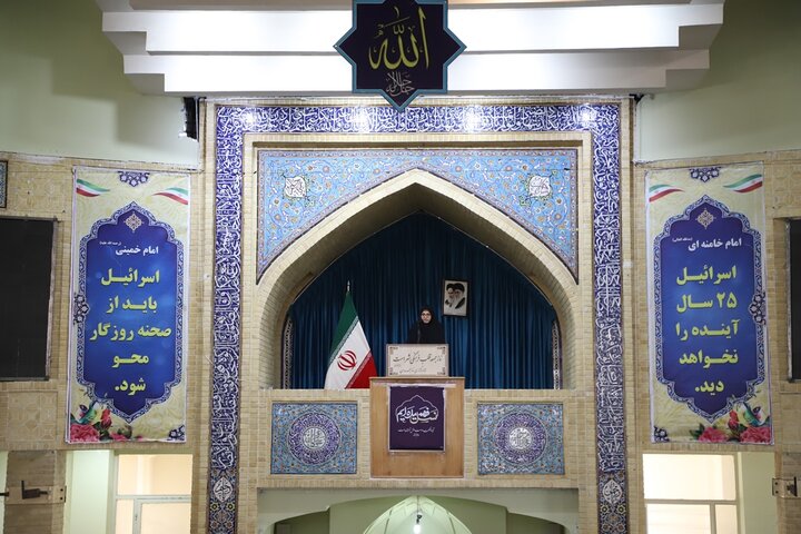 یکی از دستاوردهای نظام مقدس جمهوری اسلامی توسعه زیرساختهای کتاب و کتابخوانی است