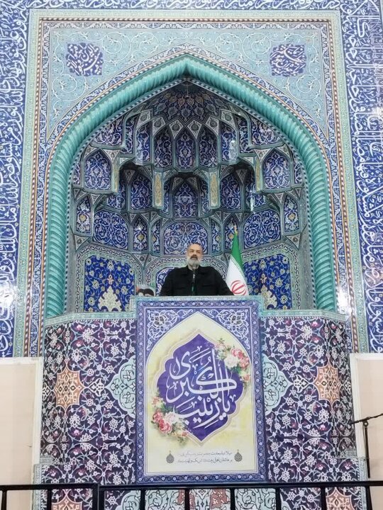 وضعیت مطلوب کتابخانههای عمومی استان قم در شاخص امانت و اهدای کتاب