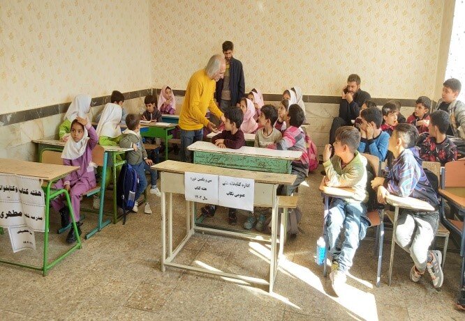 «کاروان کتابخوانی» کتابخانههای عمومی آذربایجانغربی راهی مناطق کم برخوردار شد