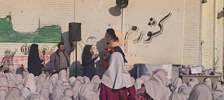 «کاروان کتابخوانی» کتابخانههای عمومی آذربایجانغربی راهی مناطق کم برخوردار شد