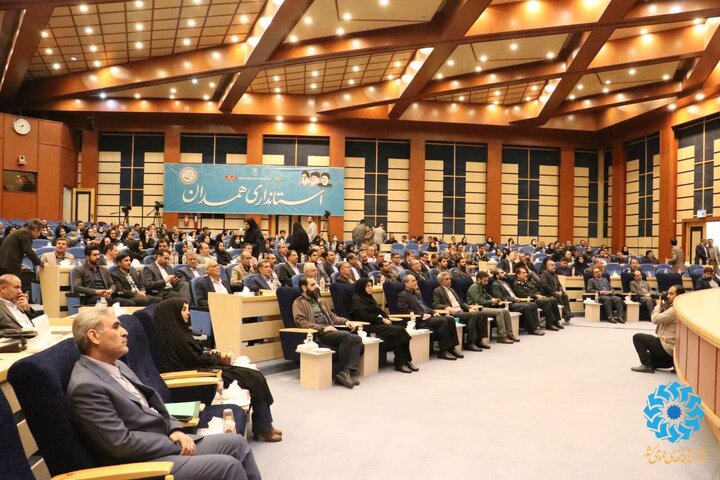 مدارس را باید درگیر کناب و کتابخوانی کنیم