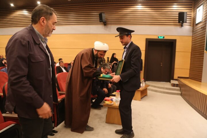 مدیران استانی، مکلف به حمایت از کتابخانه های عمومی استان هستند