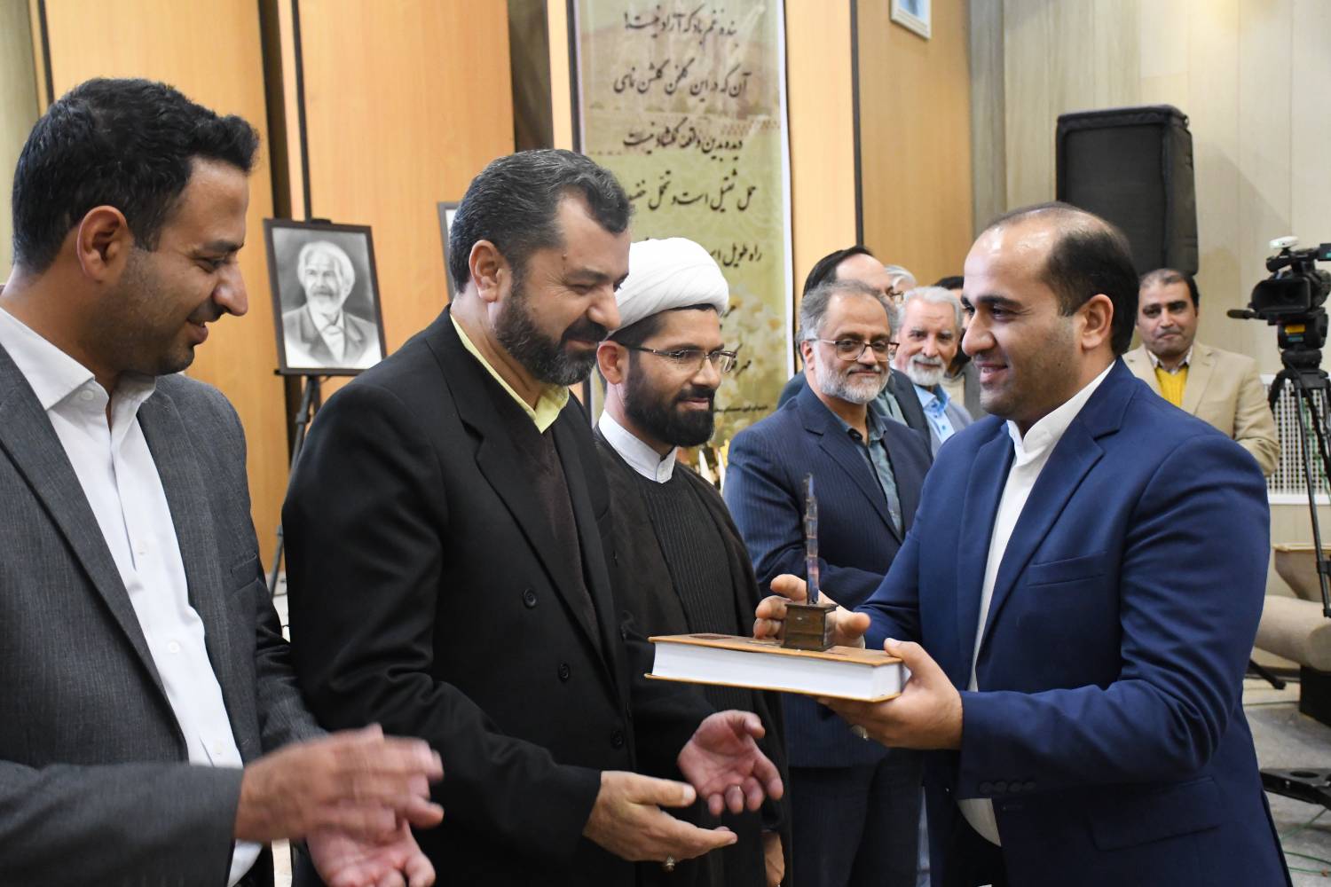 آیین گرامیداشت روز کتاب، کتابخوانی و کتابدار در خراسان جنوبی برگزار شد