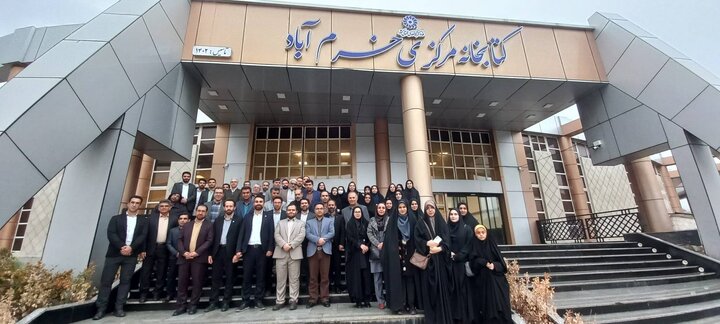 کتابداران به صورت مستقیم به توسعه فرهنگی کشور کمک میکنند