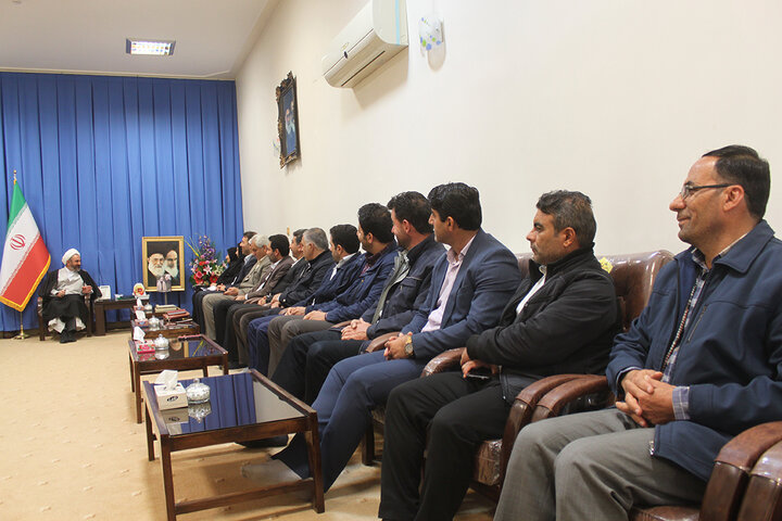 باید فعالیتهای فرهنگی و ترغیبی مرتبط به کتاب را افزایش دهیم