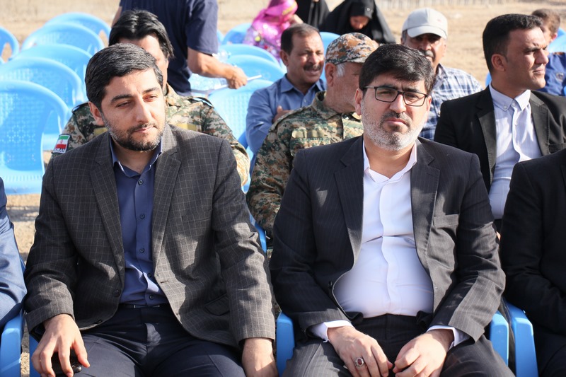 کلنگ ساخت ۲ کتابخانه روستایی در شهرستان دشتستان به زمین زده شد