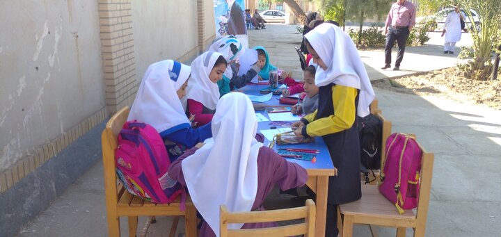 اولین کتابخانه سیار استان افتتاح شد