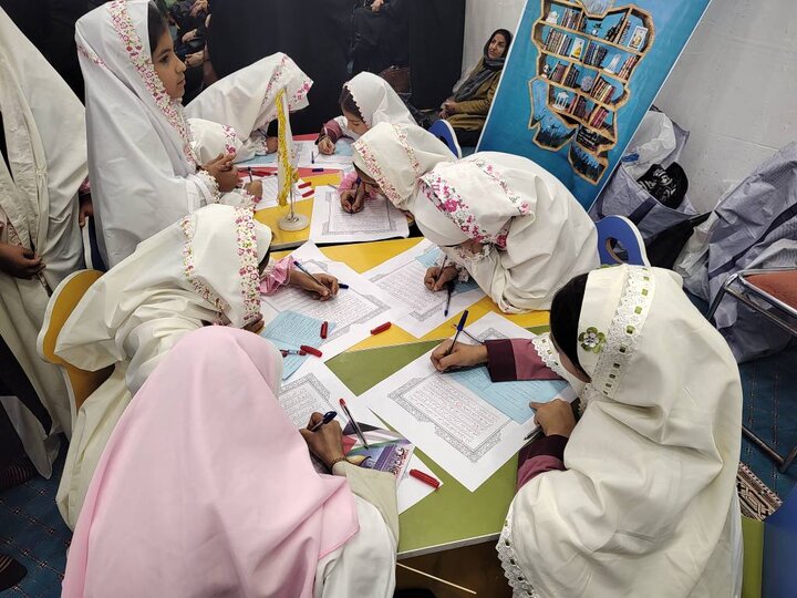 طرح کتابت قرآن کریم توسط کودکان و نوجوانان عضو کتابخانه های عمومی