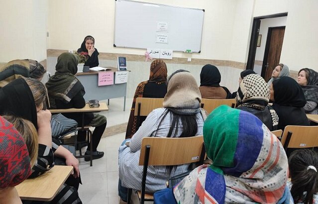 میزبانی کتابخانه های شهرستان بوکان از علاقه مندان به کتاب با اجرای برنامه های فرهنگی متنوع