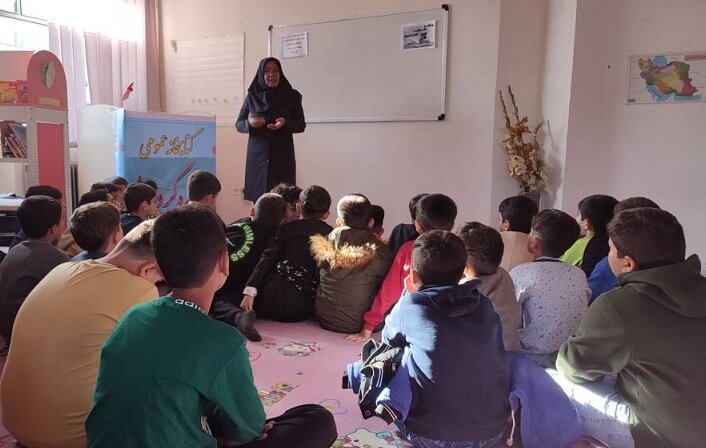 میزبانی کتابخانه های شهرستان بوکان از علاقه مندان به کتاب با اجرای برنامه های فرهنگی متنوع